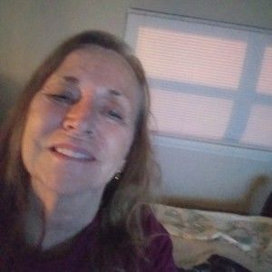 Meet your Posher, Vickie